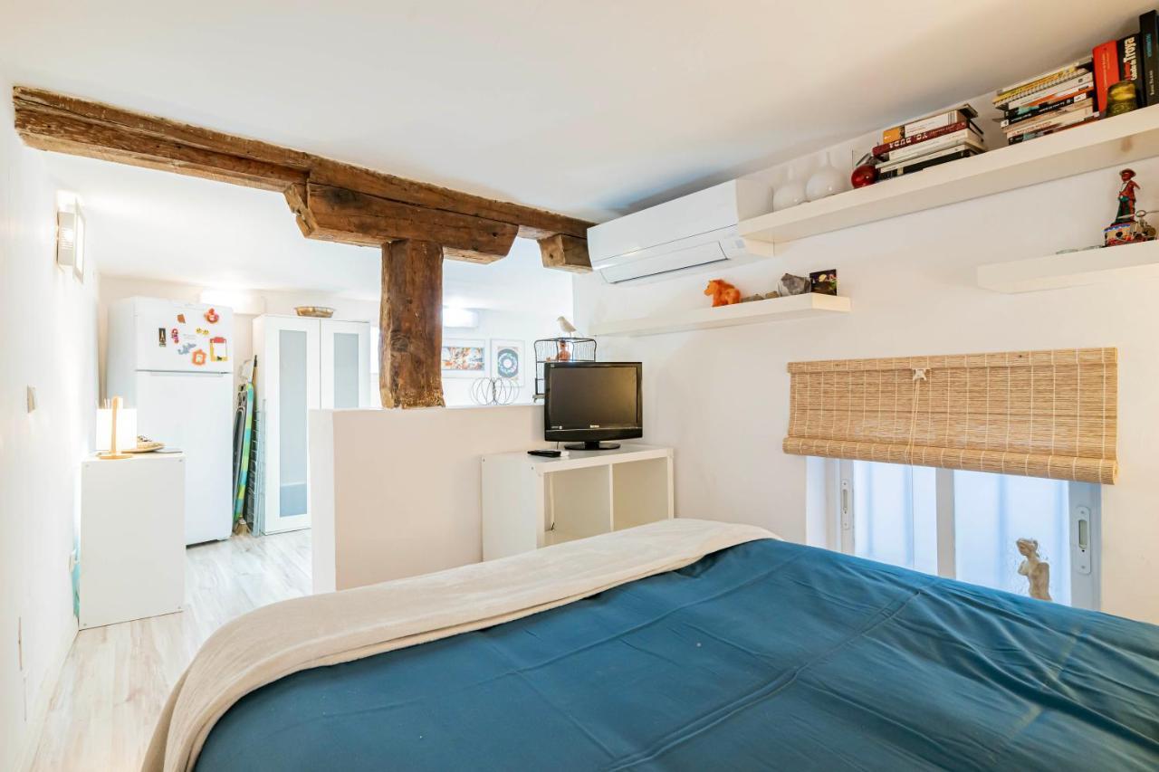 For You Rentals Teatro Real Plaza Apartment Temporal Saint Martin Madrid Tru5 Екстер'єр фото